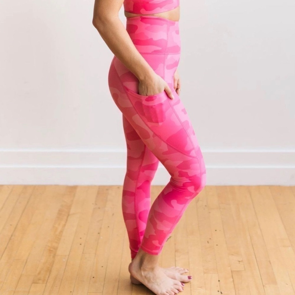 Inspire‎ Leggings - Pink Camo | MT SPORT size Large full length